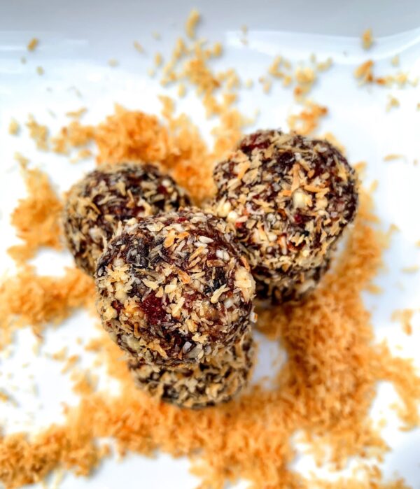 Toasted-Coconut-Energy-Balls