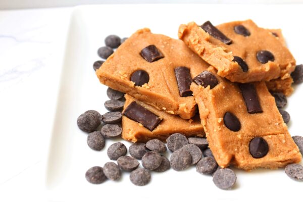 Chocolate-Chip-Freezer-Fudge-Bars