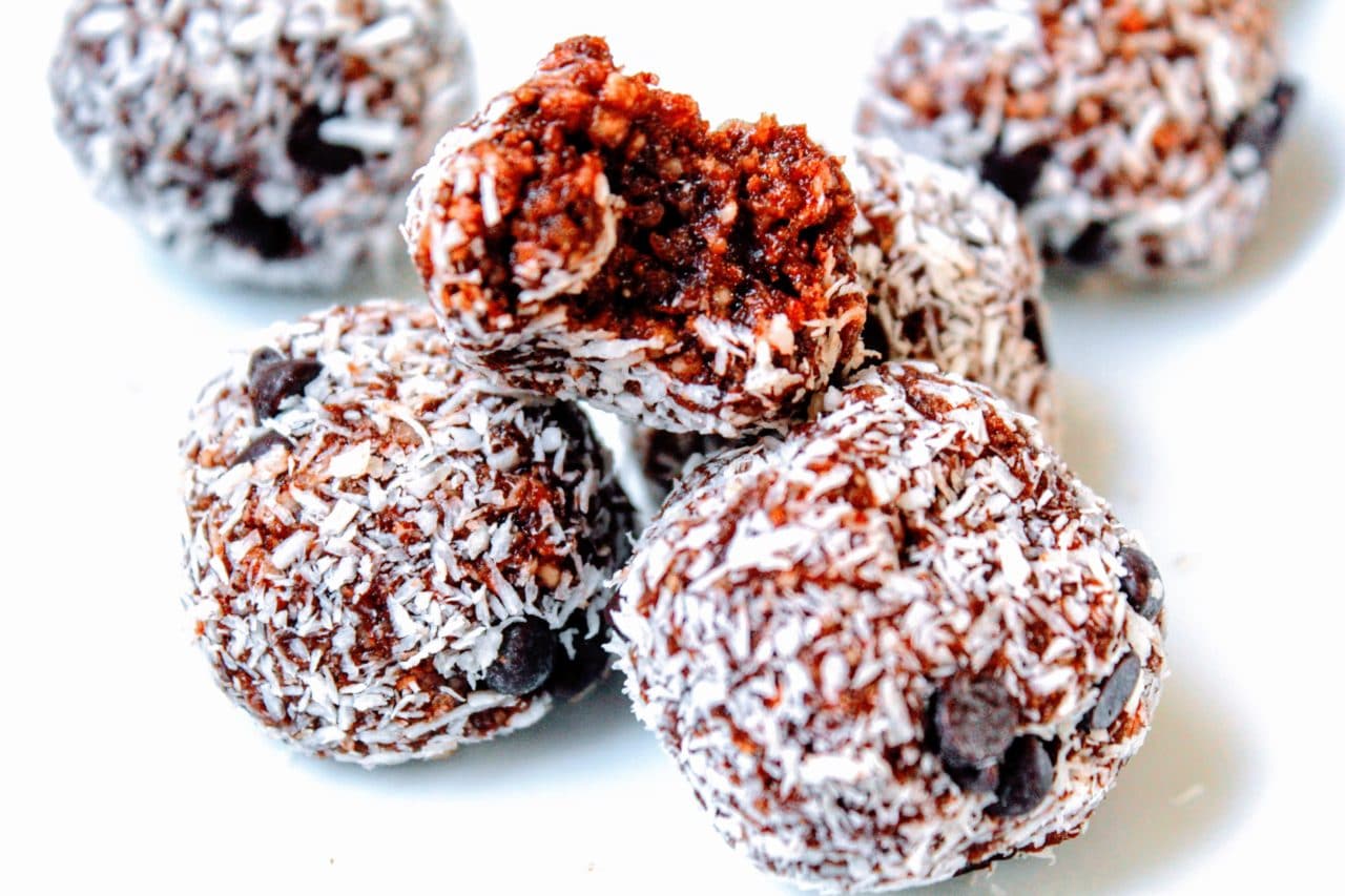 Chocolate-Coconut-Protein-Balls