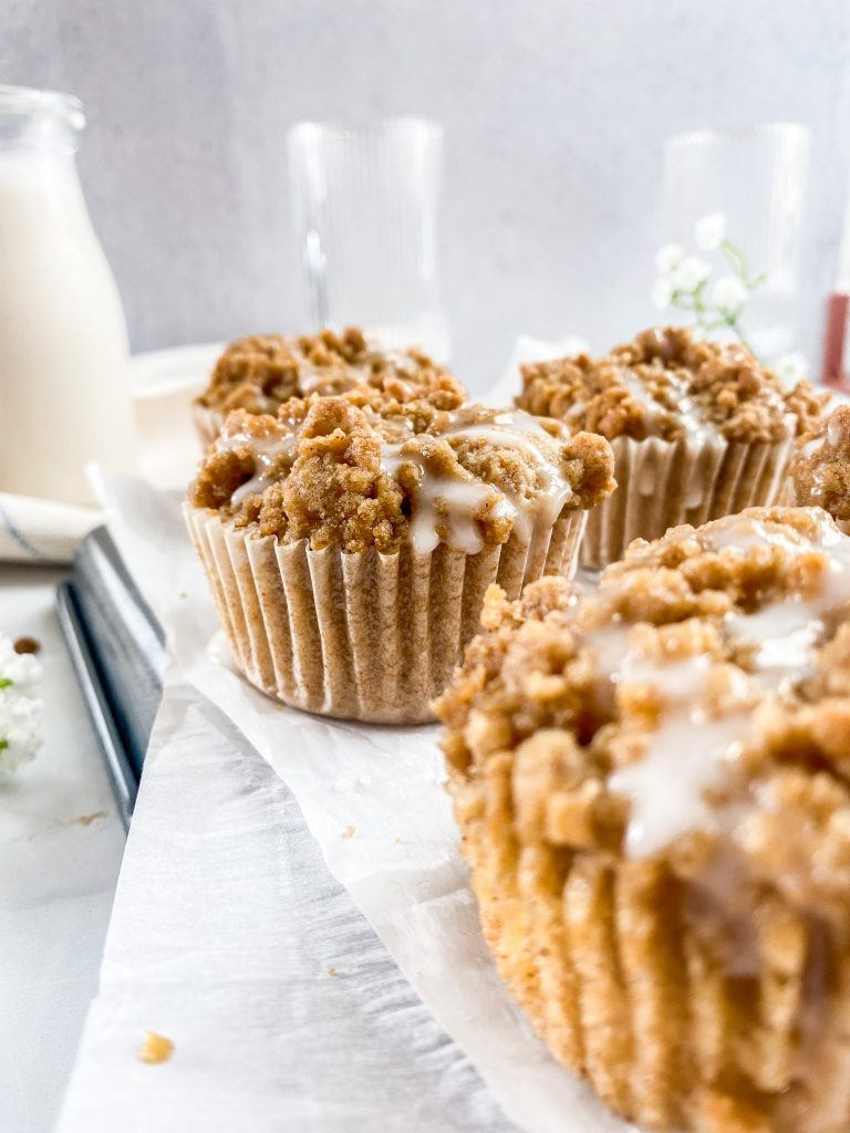 Apple-Crumb-Muffins