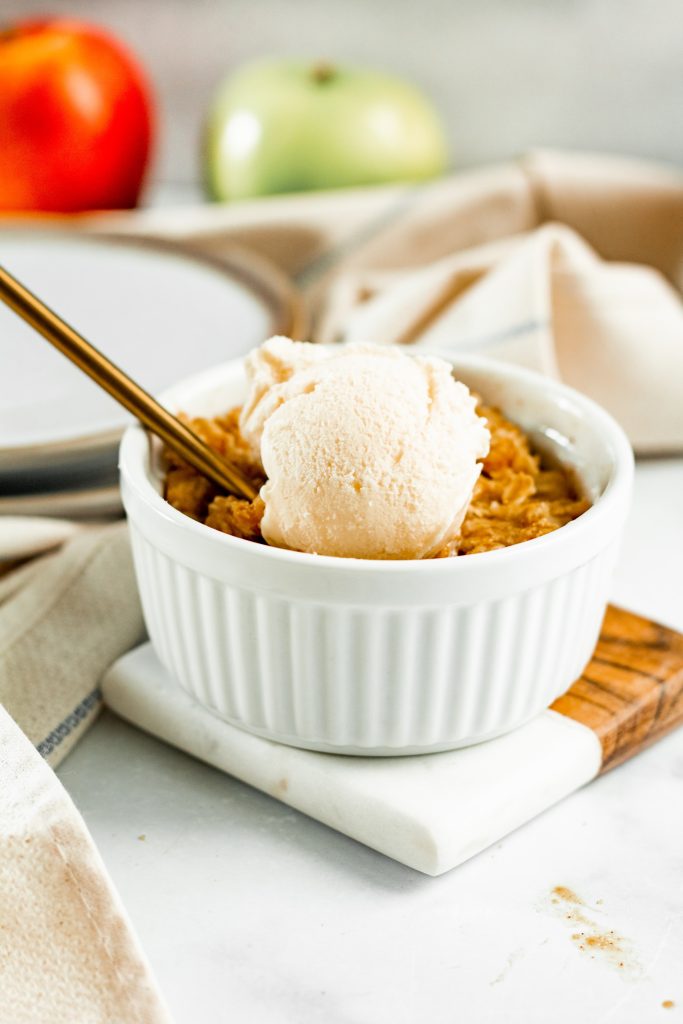 Apple Crumb Cake