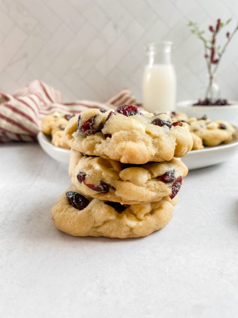 White-Chocolate-Cranberry Cookies 