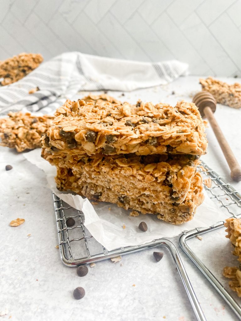 Chocolate-Chip-Granola-Bars