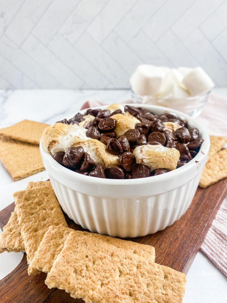 air-fryer- s'mores-dip