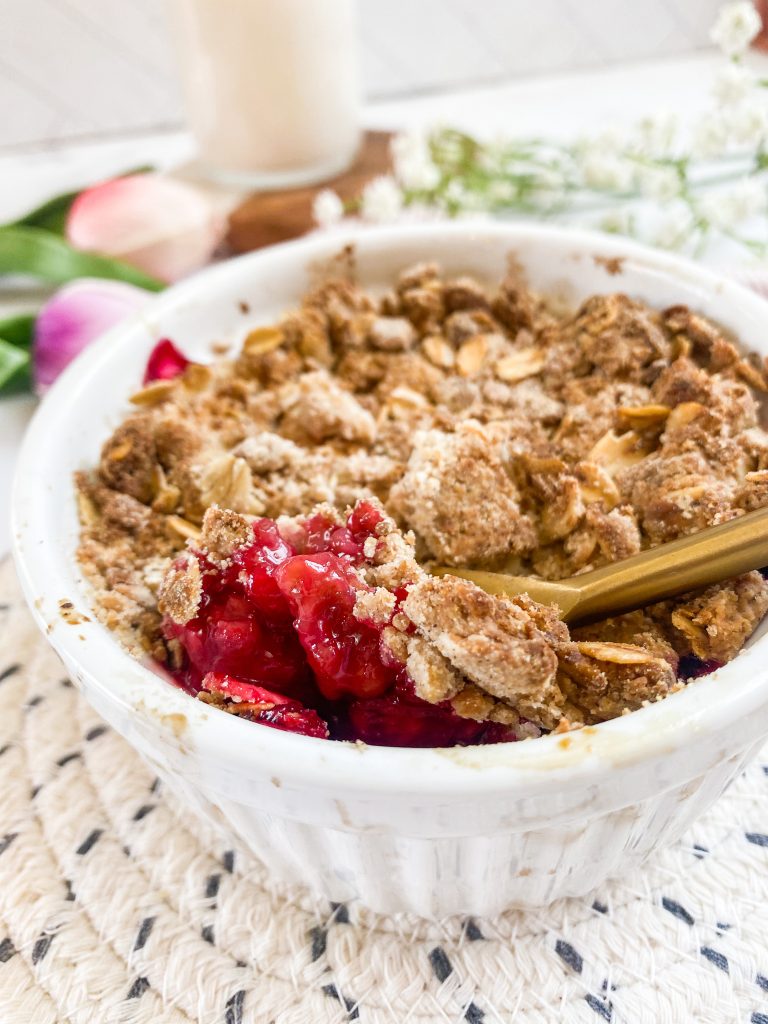 Air-Fryer-Raspberry-Crisp