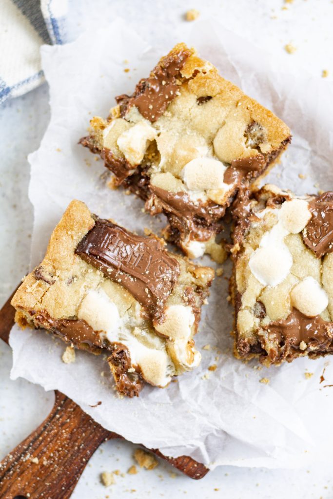 S'mores-Cookie-Bars