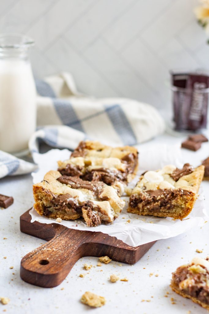 S'mores-Cookie-Bars