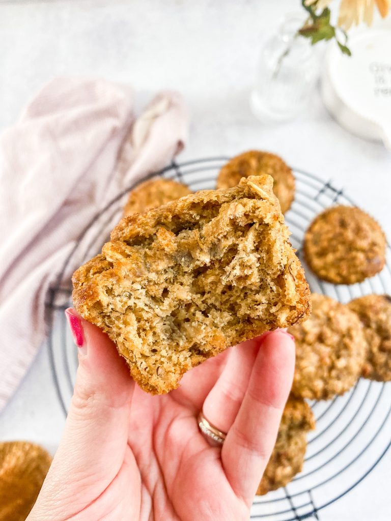 Banana-Oatmeal-Muffins