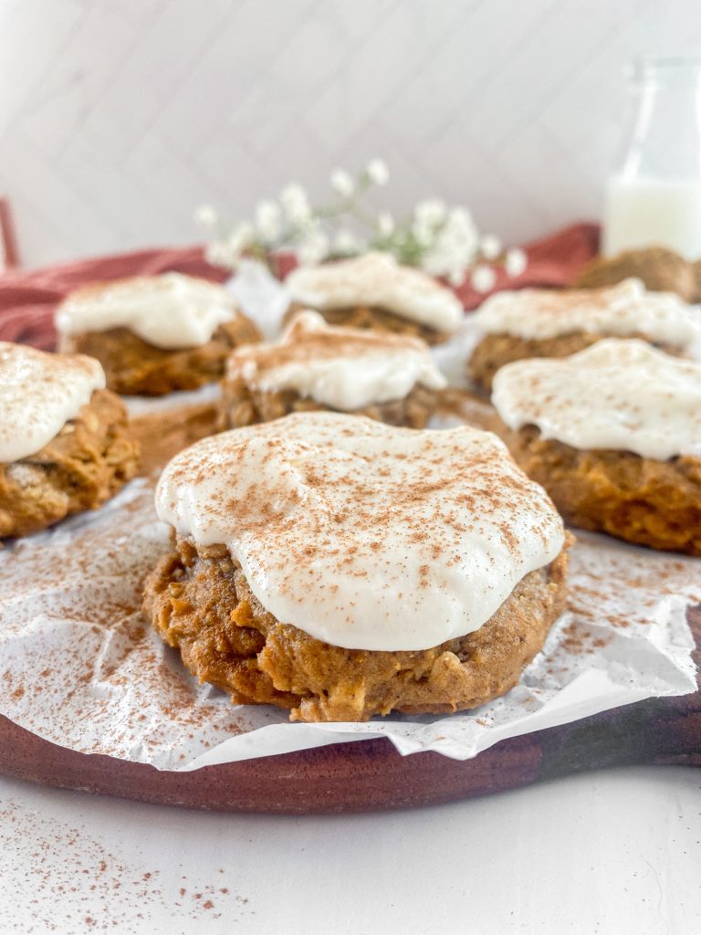 Chewy-Pumpkin-Oatmeal-Cookies