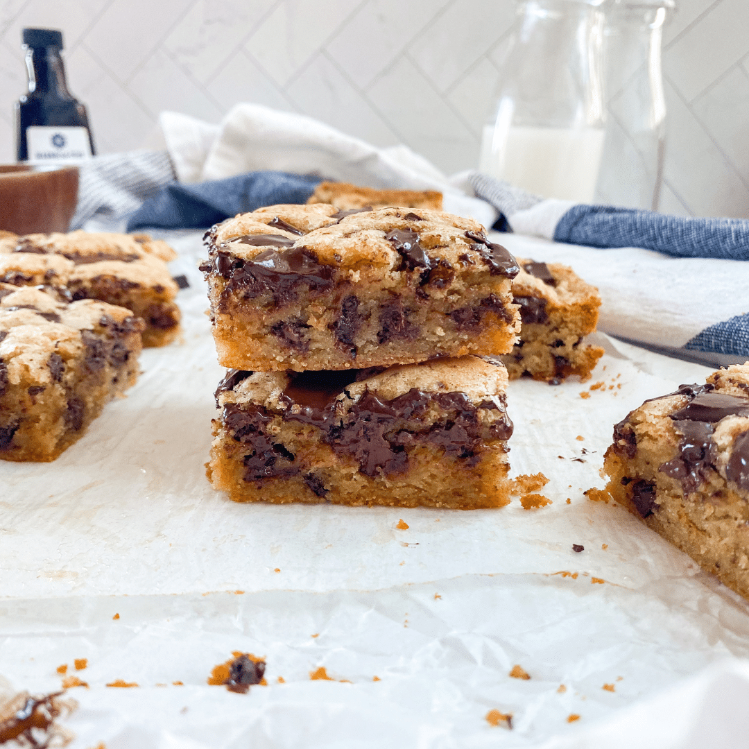 Brown-Butter-Chocolate Chip-Blondies