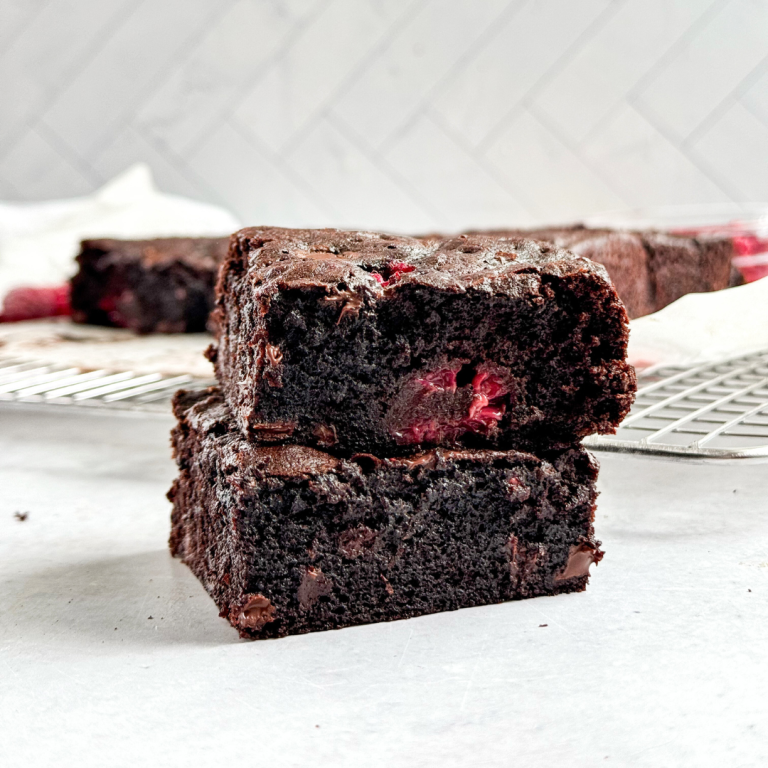 Fudgy-Raspberry-brownies