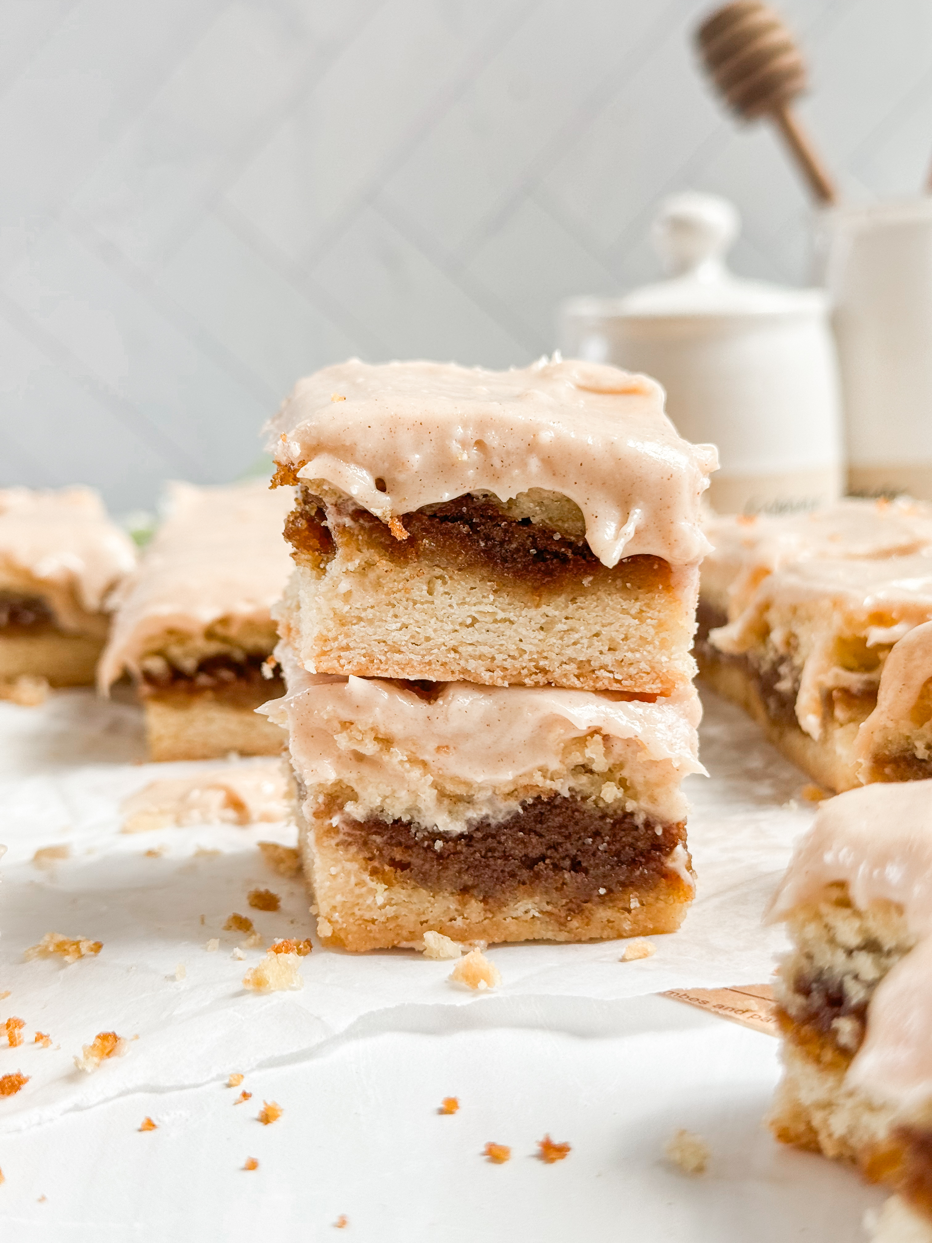 Brown-Sugar-Cinnamon-Pop-Tart-Bars