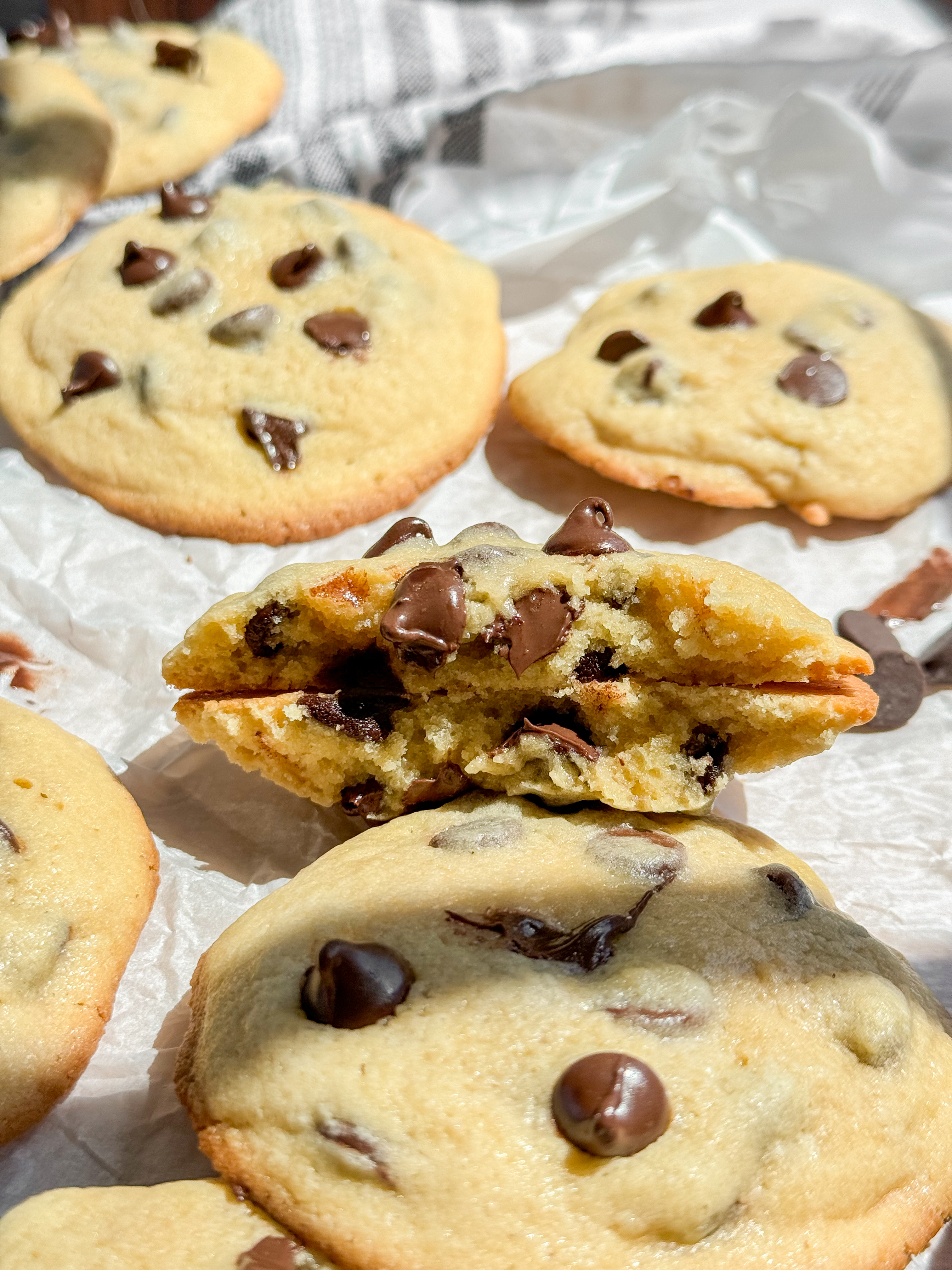 Chocolate-Chip-Pudding-Cookies