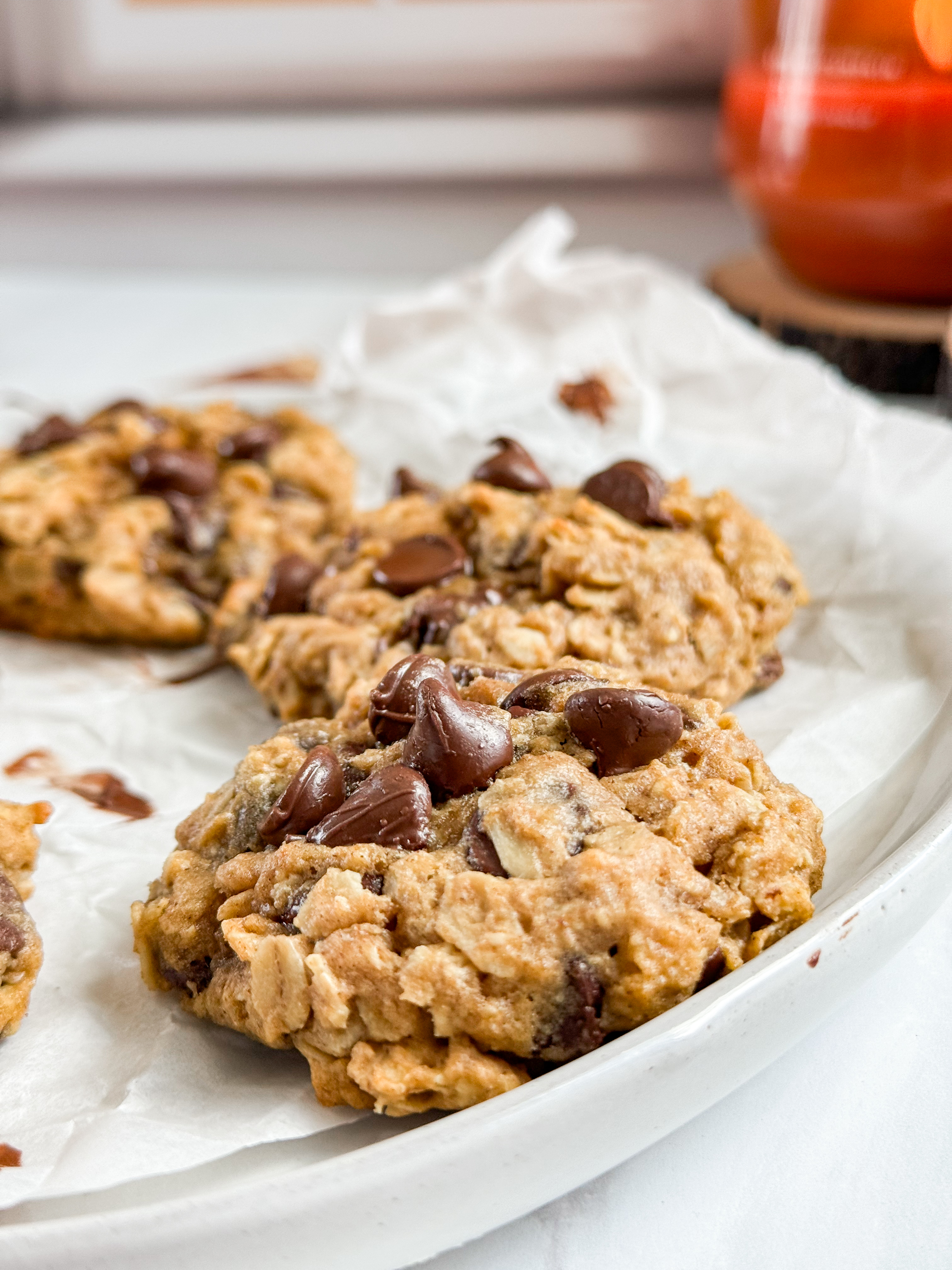 Brown-butter-pumpkin-oatmeal-chocolate-chip-cookies