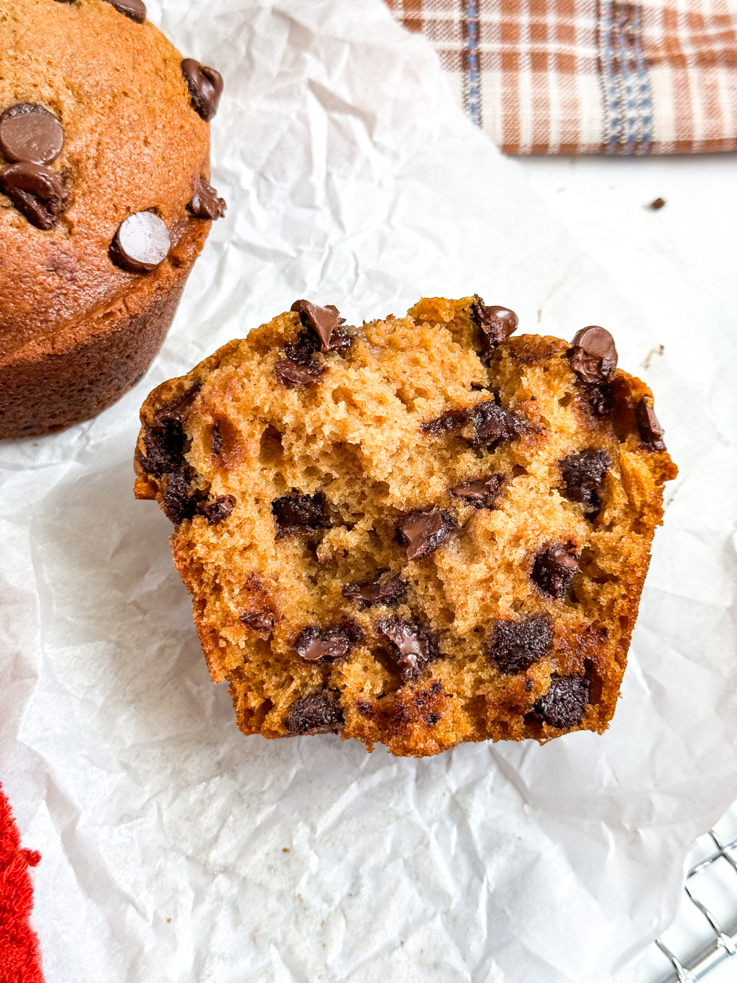 Pumpkin-Chocolate-Chip-Muffins