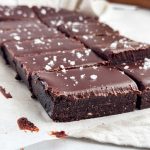 No-bake-protein-brownie-bars